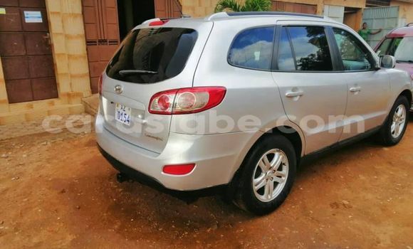 Buy Used Hyundai Santa Fe Silver Car in Lome in Togo Buy Used Hyundai Santa Fe Silver Car in Lome in Togo
