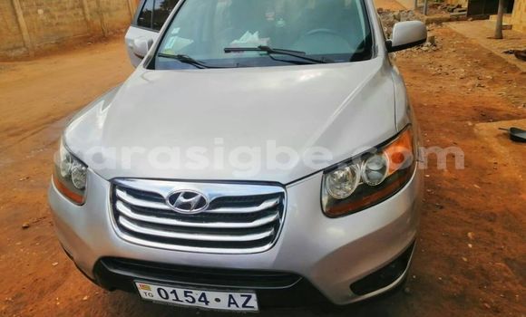 Buy Used Hyundai Santa Fe Silver Car in Lome in Togo Buy Used Hyundai Santa Fe Silver Car in Lome in Togo