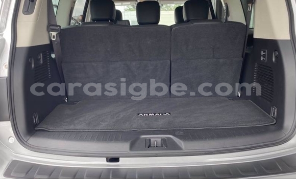 Acheter Import Voiture Nissan Armada Gris à Atakpame, Plateaux Acheter Import Voiture Nissan Armada Gris à Atakpame, Plateaux