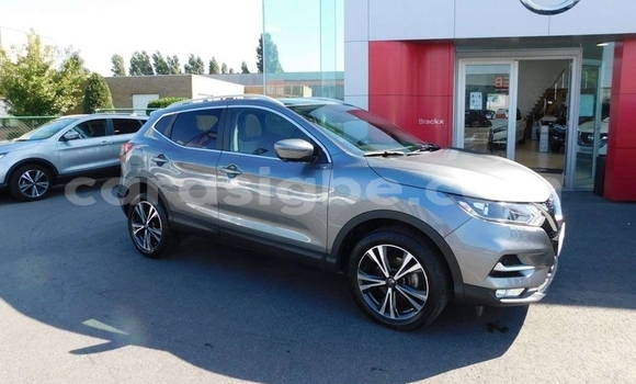 Acheter Import Voiture Nissan Qashqai Gris à Lomé, Togo Acheter Import Voiture Nissan Qashqai Gris à Lomé, Togo