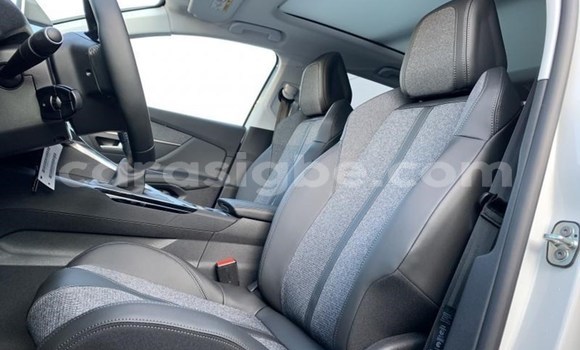 Buy Import Peugeot 3008 White Car in Kpessi in Plateaux Buy Import Peugeot 3008 White Car in Kpessi in Plateaux