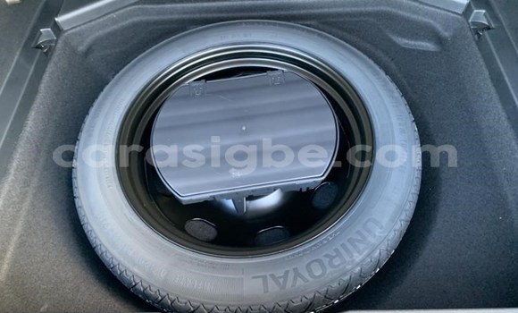 Buy Import Peugeot 3008 White Car in Kpessi in Plateaux Buy Import Peugeot 3008 White Car in Kpessi in Plateaux