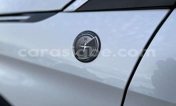 Buy Import Peugeot 3008 White Car in Kpessi in Plateaux Buy Import Peugeot 3008 White Car in Kpessi in Plateaux