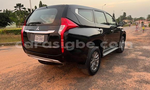 Buy New Mitsubishi Montero Sport Brown Car in Lome in Togo Buy New Mitsubishi Montero Sport Brown Car in Lome in Togo