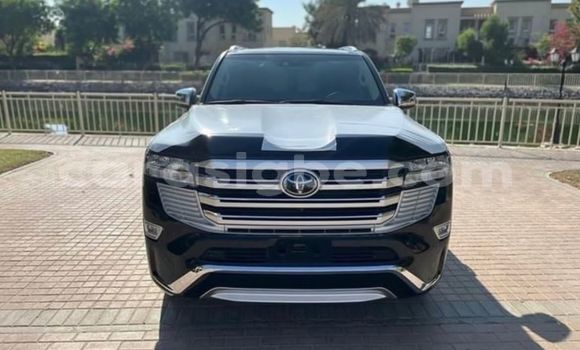 Buy New Toyota Land Cruiser Black Car in Lome in Togo Buy New Toyota Land Cruiser Black Car in Lome in Togo