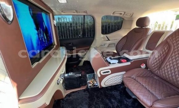 Buy New Toyota Land Cruiser Black Car in Lome in Togo Buy New Toyota Land Cruiser Black Car in Lome in Togo