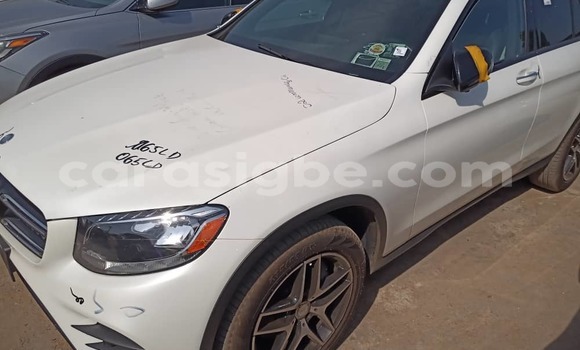 Acheter Occasion Voiture Mercedes‒Benz GLC Blanc à Lomé, Maritime