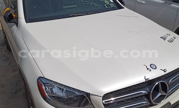 Buy Used Mercedes‒Benz GLC White Car in Lome in Maritime Buy Used Mercedes‒Benz GLC White Car in Lome in Maritime