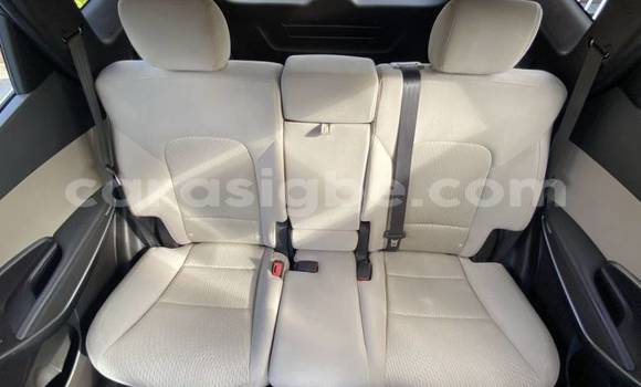 Acheter Import Voiture Hyundai Santa Fe Noir à Bé, Togo Acheter Import Voiture Hyundai Santa Fe Noir à Bé, Togo