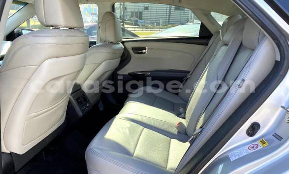 Acheter Import Voiture Toyota Avalon Gris à Kpessi, Plateaux Acheter Import Voiture Toyota Avalon Gris à Kpessi, Plateaux