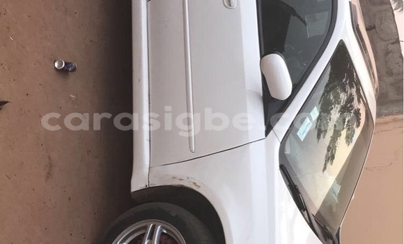 Acheter Occasion Voiture Subaru Legacy Blanc à Lomé, Togo