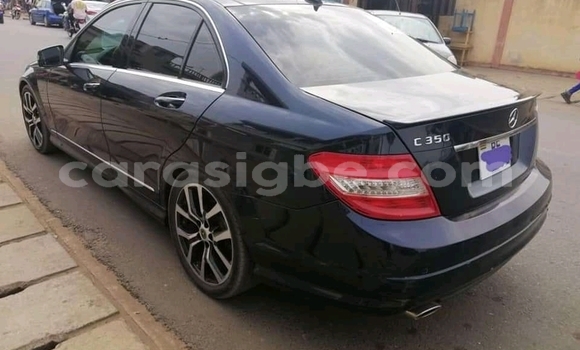 Buy Used Mercedes‒Benz 300–Series Blue Car in Lome in Maritime Buy Used Mercedes‒Benz 300–Series Blue Car in Lome in Maritime