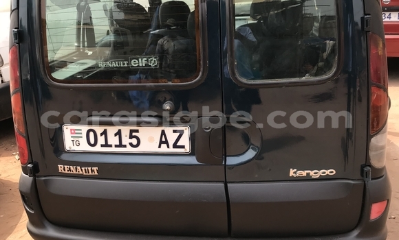 Acheter Occasion Voiture Renault Kangoo Vert à Lomé, Togo Acheter Occasion Voiture Renault Kangoo Vert à Lomé, Togo