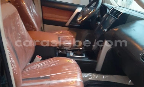 Buy New Toyota Land Cruiser Black Car in Lome in Maritime Buy New Toyota Land Cruiser Black Car in Lome in Maritime