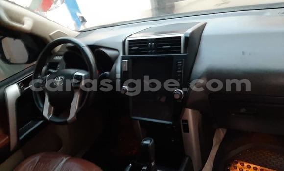 Buy New Toyota Land Cruiser Black Car in Lome in Maritime Buy New Toyota Land Cruiser Black Car in Lome in Maritime