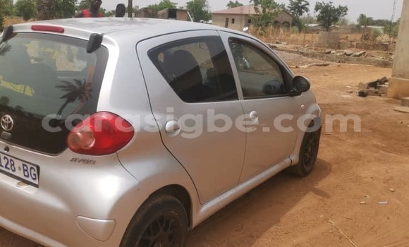 Acheter Occasion Voiture Toyota Aygo Gris à Lomé, Togo Acheter Occasion Voiture Toyota Aygo Gris à Lomé, Togo
