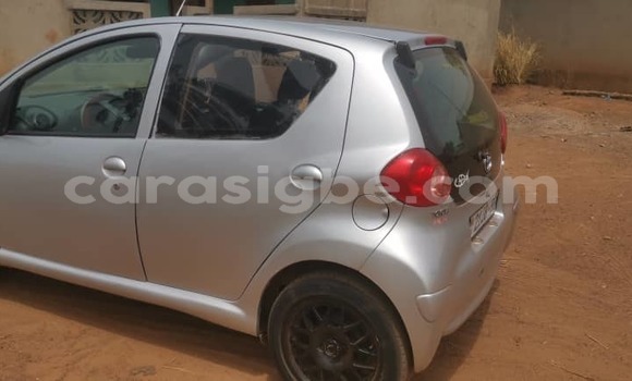 Acheter Occasion Voiture Toyota Aygo Gris à Lomé, Togo Acheter Occasion Voiture Toyota Aygo Gris à Lomé, Togo