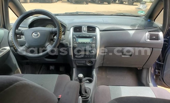 Acheter Occasion Voiture Mazda Mazda Premacy Bleu à Lomé, Togo Acheter Occasion Voiture Mazda Mazda Premacy Bleu à Lomé, Togo