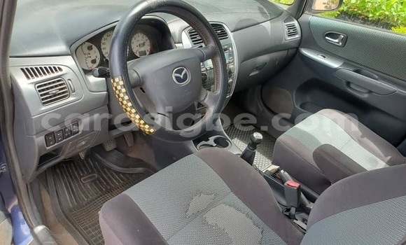 Acheter Occasion Voiture Mazda Mazda Premacy Bleu à Lomé, Togo Acheter Occasion Voiture Mazda Mazda Premacy Bleu à Lomé, Togo