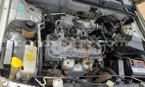 Acheter Occasion Voiture Nissan Almera Gris à Lomé, Togo Acheter Occasion Voiture Nissan Almera Gris à Lomé, Togo