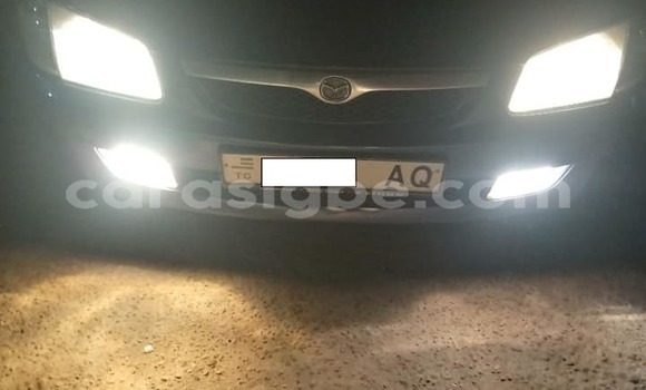 Acheter Occasion Voiture Mazda 323 Bleu à Lomé, Togo Acheter Occasion Voiture Mazda 323 Bleu à Lomé, Togo