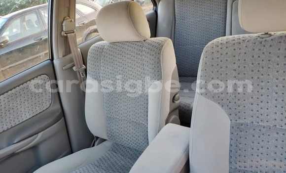 Acheter Occasion Voiture Mazda 626 Vert à Lomé, Togo Acheter Occasion Voiture Mazda 626 Vert à Lomé, Togo