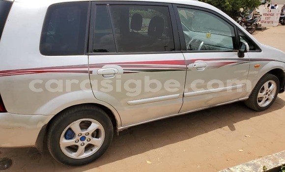 Acheter Occasion Voiture Mazda Mazda Premacy Gris à Lomé, Togo Acheter Occasion Voiture Mazda Mazda Premacy Gris à Lomé, Togo