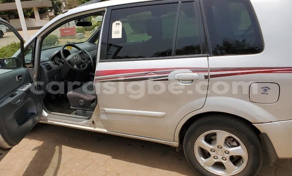 Acheter Occasion Voiture Mazda Mazda Premacy Gris à Lomé, Togo Acheter Occasion Voiture Mazda Mazda Premacy Gris à Lomé, Togo
