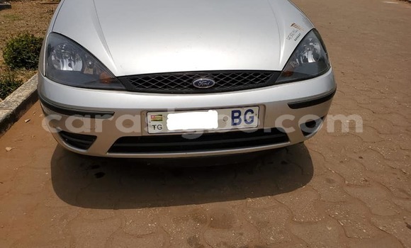 Acheter Occasion Voiture Ford Focus Gris à Lomé, Togo Acheter Occasion Voiture Ford Focus Gris à Lomé, Togo