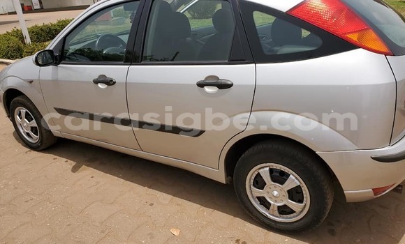 Acheter Occasion Voiture Ford Focus Gris à Lomé, Togo Acheter Occasion Voiture Ford Focus Gris à Lomé, Togo