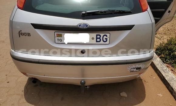 Acheter Occasion Voiture Ford Focus Gris à Lomé, Togo Acheter Occasion Voiture Ford Focus Gris à Lomé, Togo