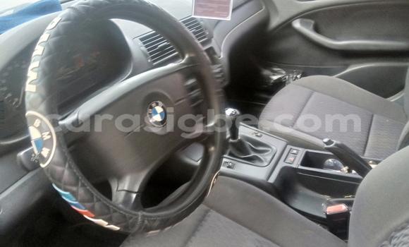 Acheter Occasion Voiture BMW 315 Noir à Lomé, Togo Acheter Occasion Voiture BMW 315 Noir à Lomé, Togo