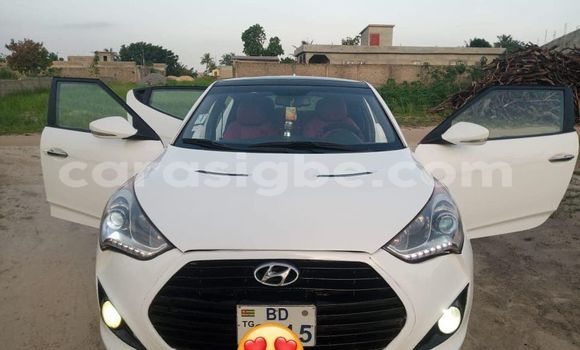 Acheter Occasion Voiture Hyundai Veloster Blanc à Lomé, Togo Acheter Occasion Voiture Hyundai Veloster Blanc à Lomé, Togo