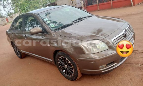 Acheter Occasion Voiture Toyota Avensis Marron à Lomé, Togo Acheter Occasion Voiture Toyota Avensis Marron à Lomé, Togo