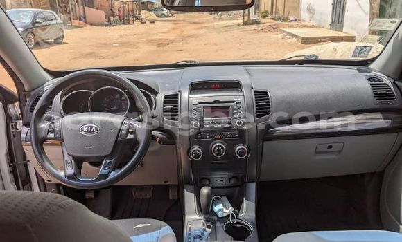 Acheter Occasion Voiture Kia Sorento Gris à Lomé, Togo Acheter Occasion Voiture Kia Sorento Gris à Lomé, Togo