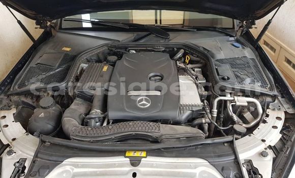 Acheter Occasion Voiture Mercedes‒Benz C–Class Bleu à Lomé, Togo Acheter Occasion Voiture Mercedes‒Benz C–Class Bleu à Lomé, Togo