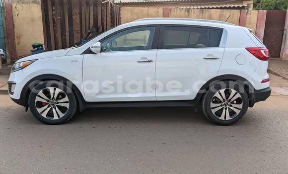 Acheter Occasion Voiture Kia Sportage Blanc à Lomé, Togo Acheter Occasion Voiture Kia Sportage Blanc à Lomé, Togo