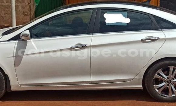 Acheter Occasion Voiture Hyundai Sonata Blanc à Lomé, Togo Acheter Occasion Voiture Hyundai Sonata Blanc à Lomé, Togo