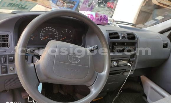 Acheter Occasion Voiture Toyota Hiace Blanc à Lomé, Togo Acheter Occasion Voiture Toyota Hiace Blanc à Lomé, Togo