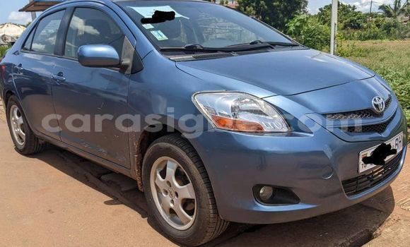Acheter Occasion Voiture Toyota Yaris Bleu à Lomé, Togo Acheter Occasion Voiture Toyota Yaris Bleu à Lomé, Togo