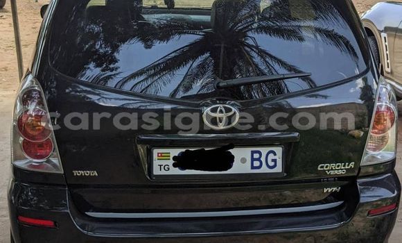 Acheter Occasion Voiture Toyota Corolla Verso Noir à Lomé, Togo Acheter Occasion Voiture Toyota Corolla Verso Noir à Lomé, Togo
