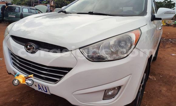 Acheter Occasion Voiture Hyundai ix35 Blanc à Lomé, Togo Acheter Occasion Voiture Hyundai ix35 Blanc à Lomé, Togo