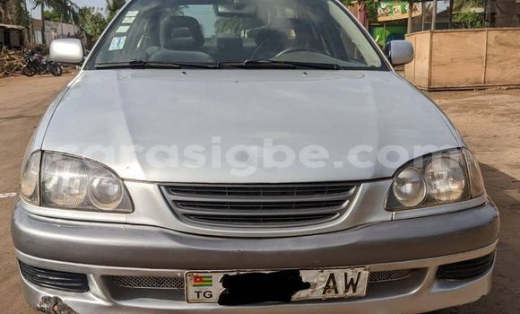 Acheter Occasion Voiture Toyota Avensis Gris à Lomé, Togo Acheter Occasion Voiture Toyota Avensis Gris à Lomé, Togo