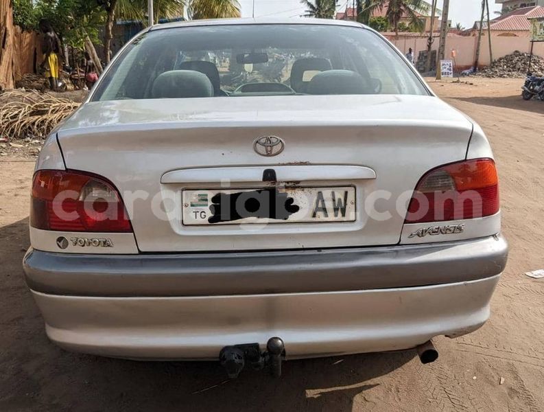 Big with watermark toyota avensis togo lome 6304