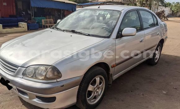 Acheter Occasion Voiture Toyota Avensis Gris à Lomé, Togo Acheter Occasion Voiture Toyota Avensis Gris à Lomé, Togo