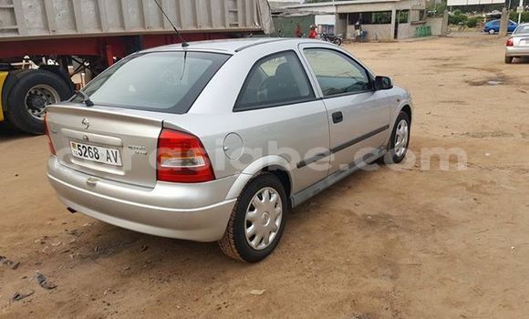 Acheter Occasion Voiture Opel Astra Gris à Adawlato, Togo