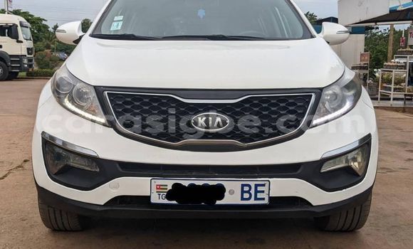 Buy Used Kia Sportage White Car in Lome in Togo Buy Used Kia Sportage White Car in Lome in Togo