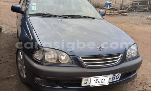 Buy Used Toyota Avensis Blue Car in Lome in Togo Buy Used Toyota Avensis Blue Car in Lome in Togo