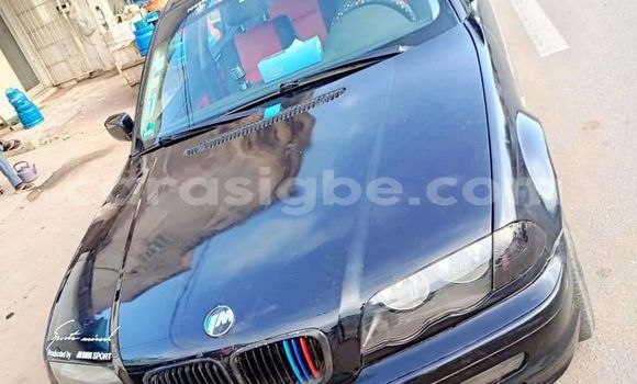 Acheter Occasion Voiture BMW 3–Series Bleu à Lomé, Togo
