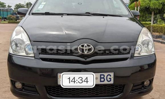 Buy Used Toyota Corolla Verso Black Car in Lome in Togo Buy Used Toyota Corolla Verso Black Car in Lome in Togo